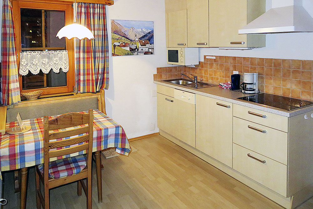 Room Picure Bottom